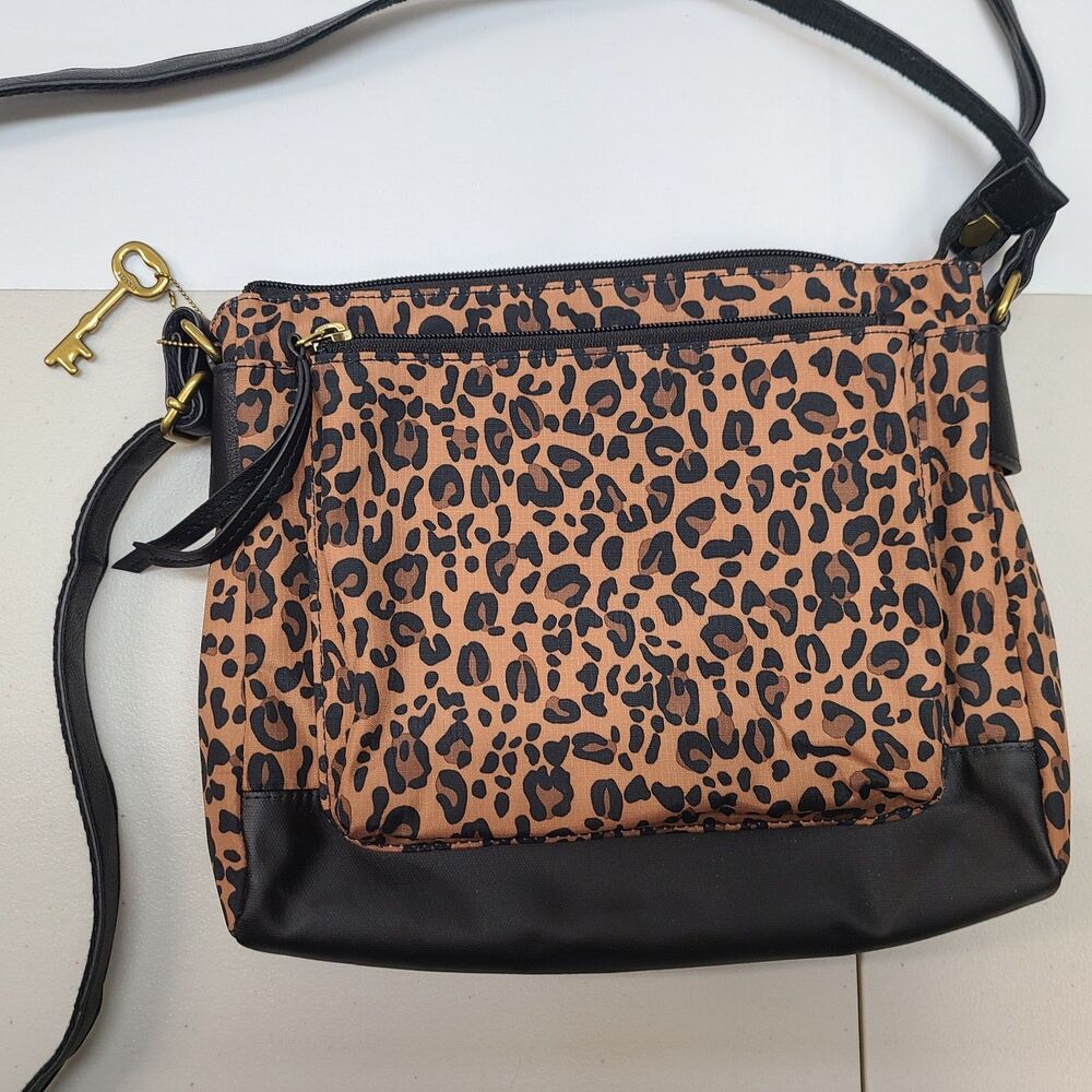 Fossil Leopard Print Crossbody Bag Large Animal Print Black Key Charm - Picture 4 of 9